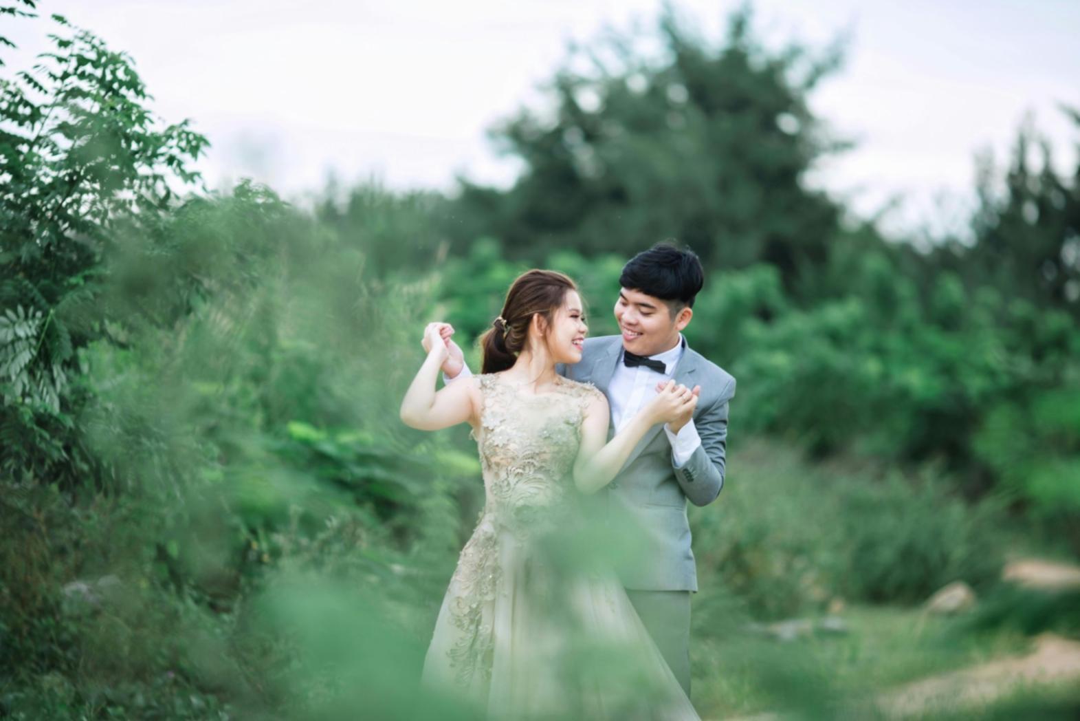 Professional compliance documentation and data security protocols in action at ascendxhyper offices